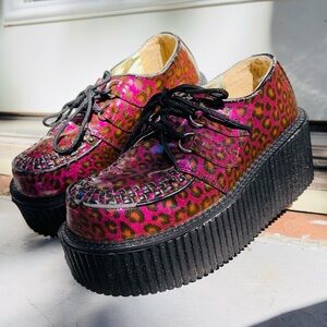 💖Demonia💜magenta leopard print creepers